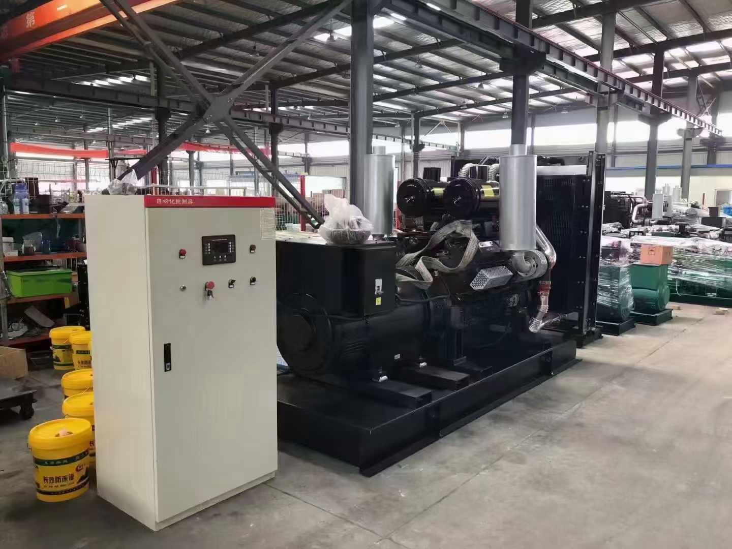 海淀柴油发电机运行时的噪音和振动水平如何？